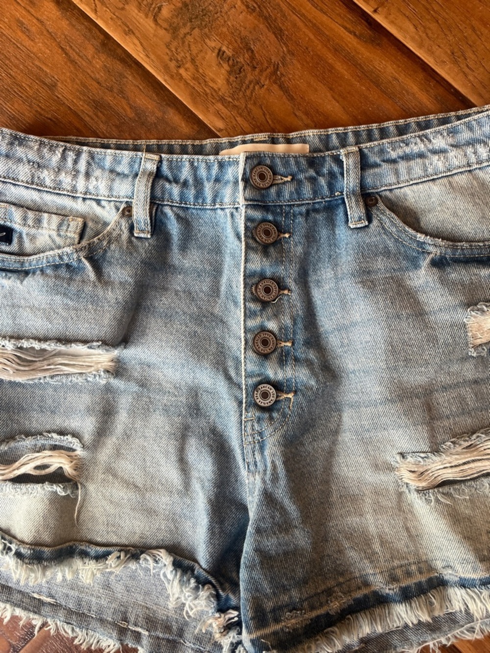 KanCan Light Blue Distressed Button-Front Denim Shorts - Size Large - Picture 2 of 7